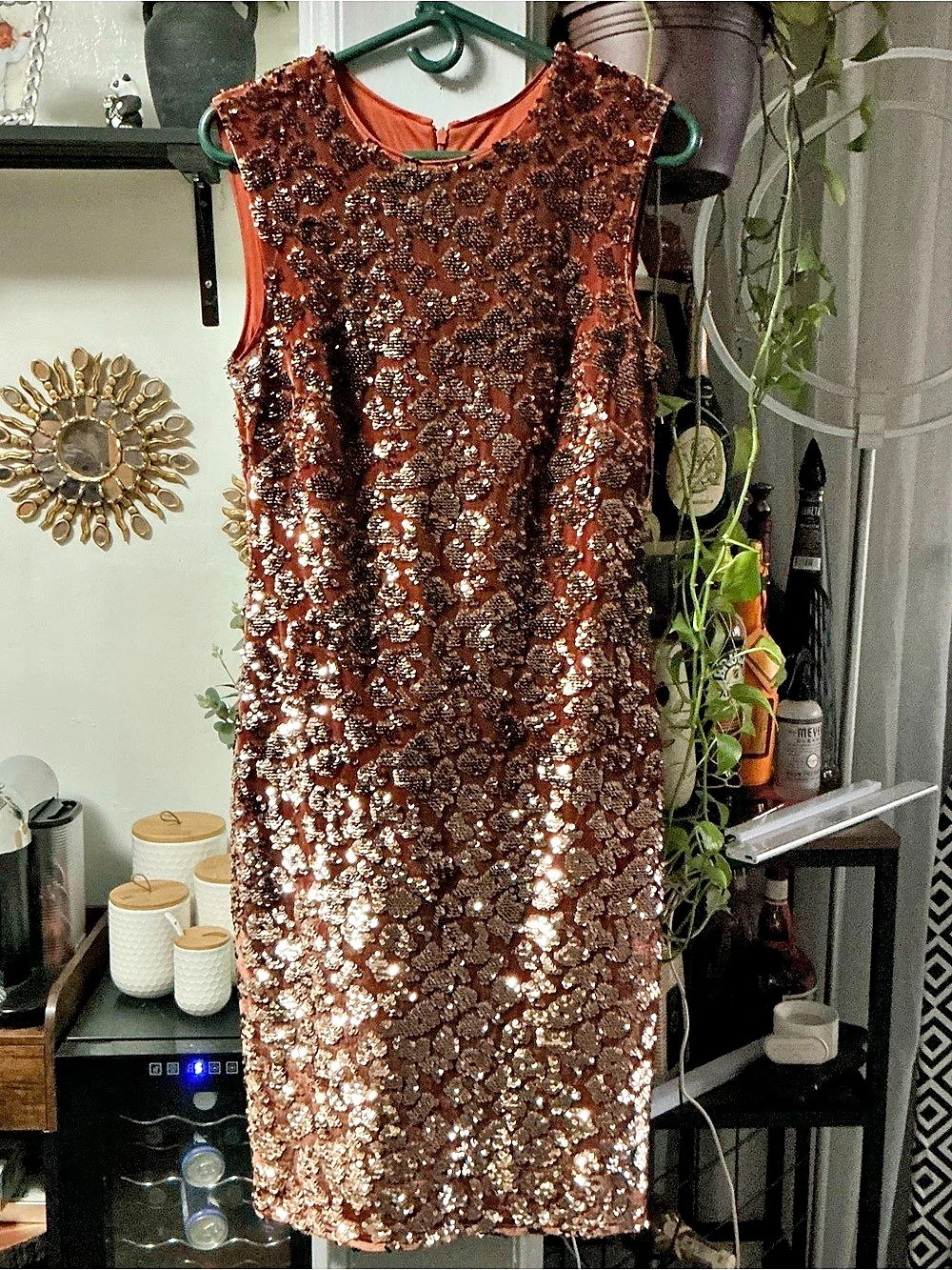 Vince Camuto Sequin midi Dress in Brown Size 8 Like New